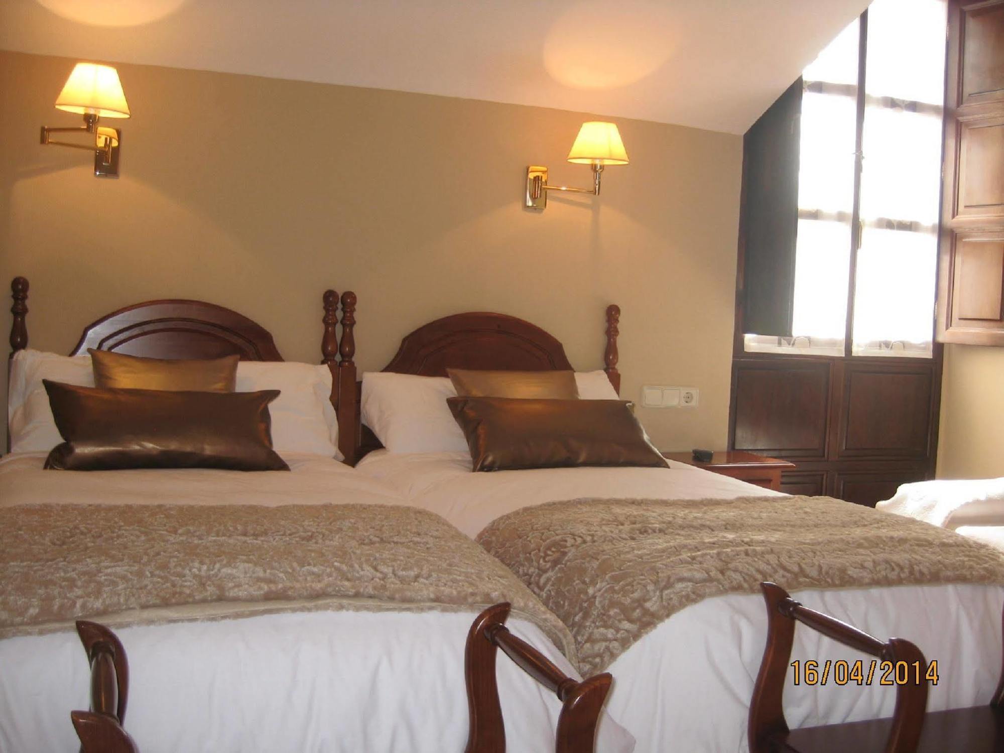 Hotel Rural Entremontes Onís المظهر الخارجي الصورة